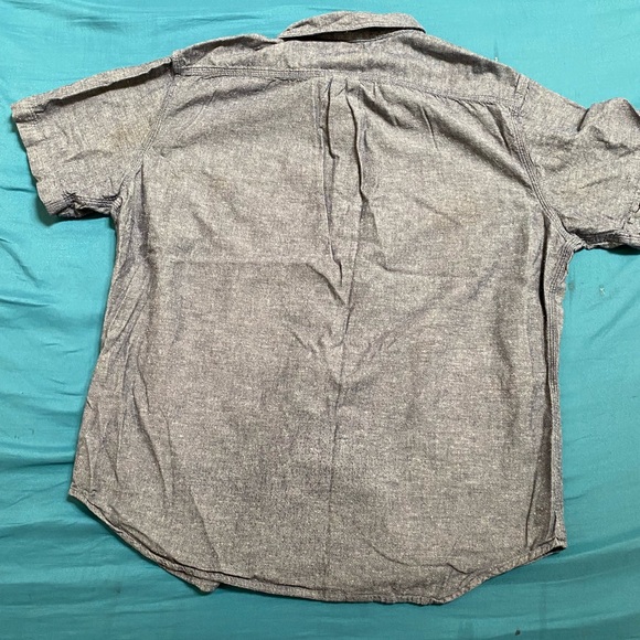 Men’s button up - Picture 2 of 6